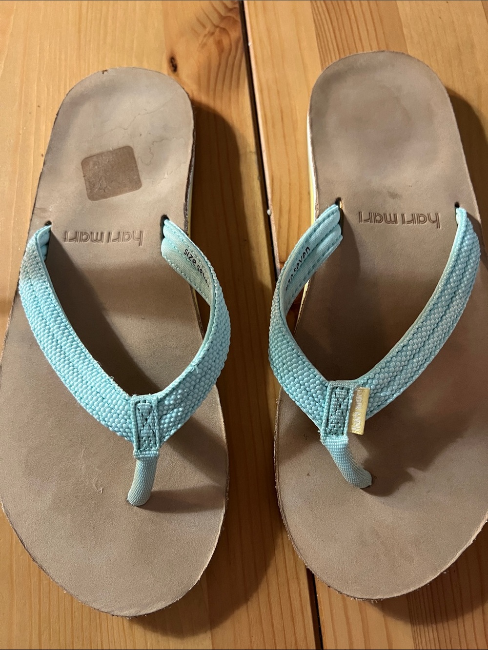 Hari Mari flip flops